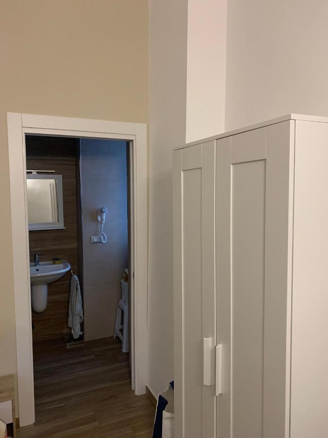B&B Piano Romano -Con Parcheggio Privato Gratuito- Foggia Eksteriør billede