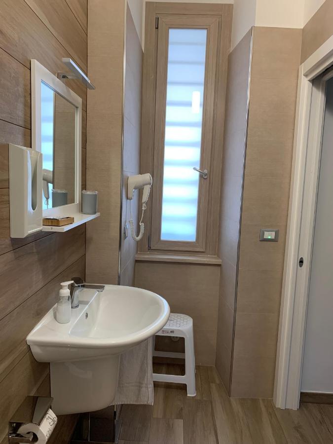 B&B Piano Romano -Con Parcheggio Privato Gratuito- Foggia Eksteriør billede