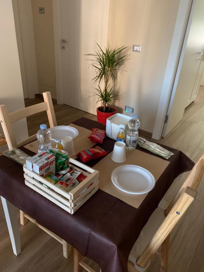 B&B Piano Romano -Con Parcheggio Privato Gratuito- Foggia Eksteriør billede