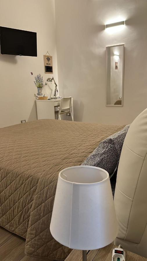 B&B Piano Romano -Con Parcheggio Privato Gratuito- Foggia Eksteriør billede